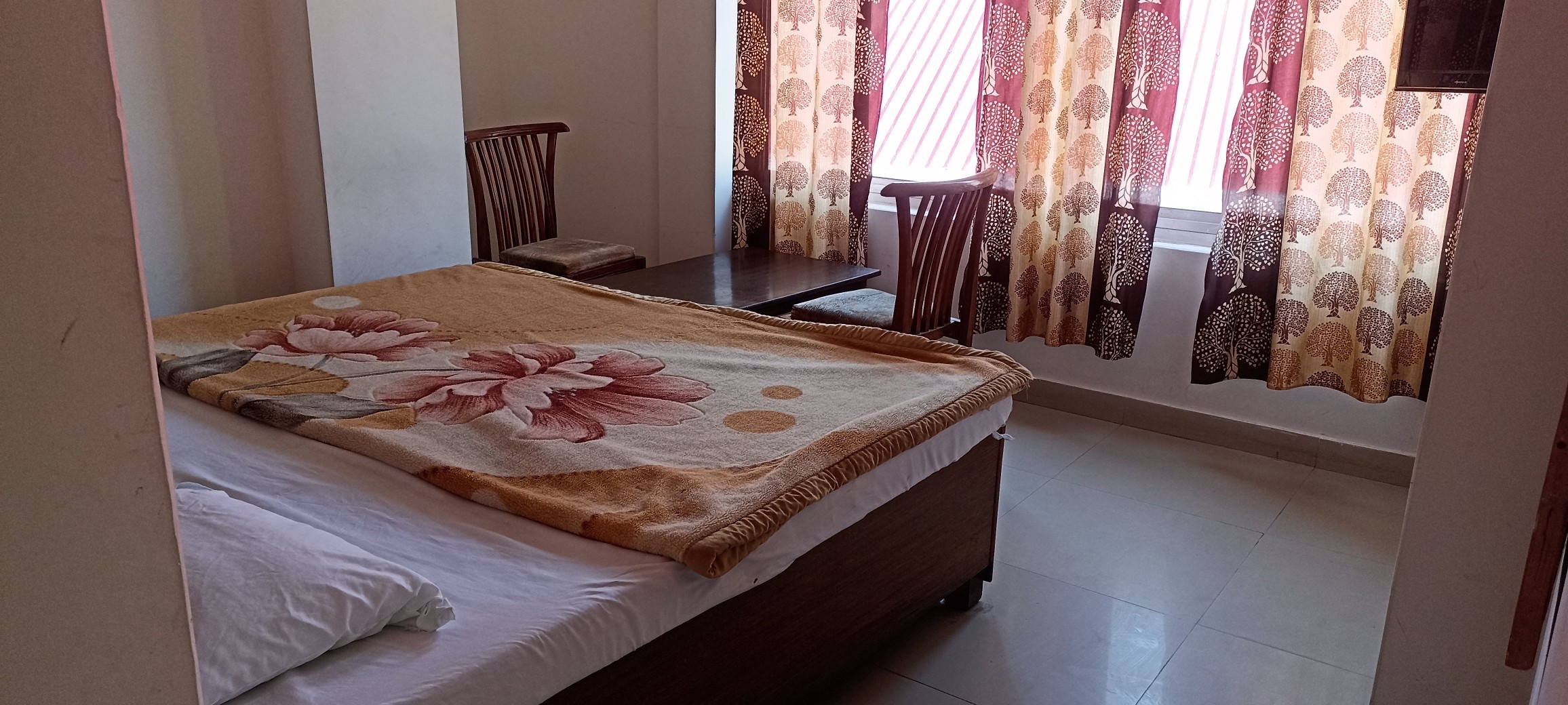 Super Deluxe Room