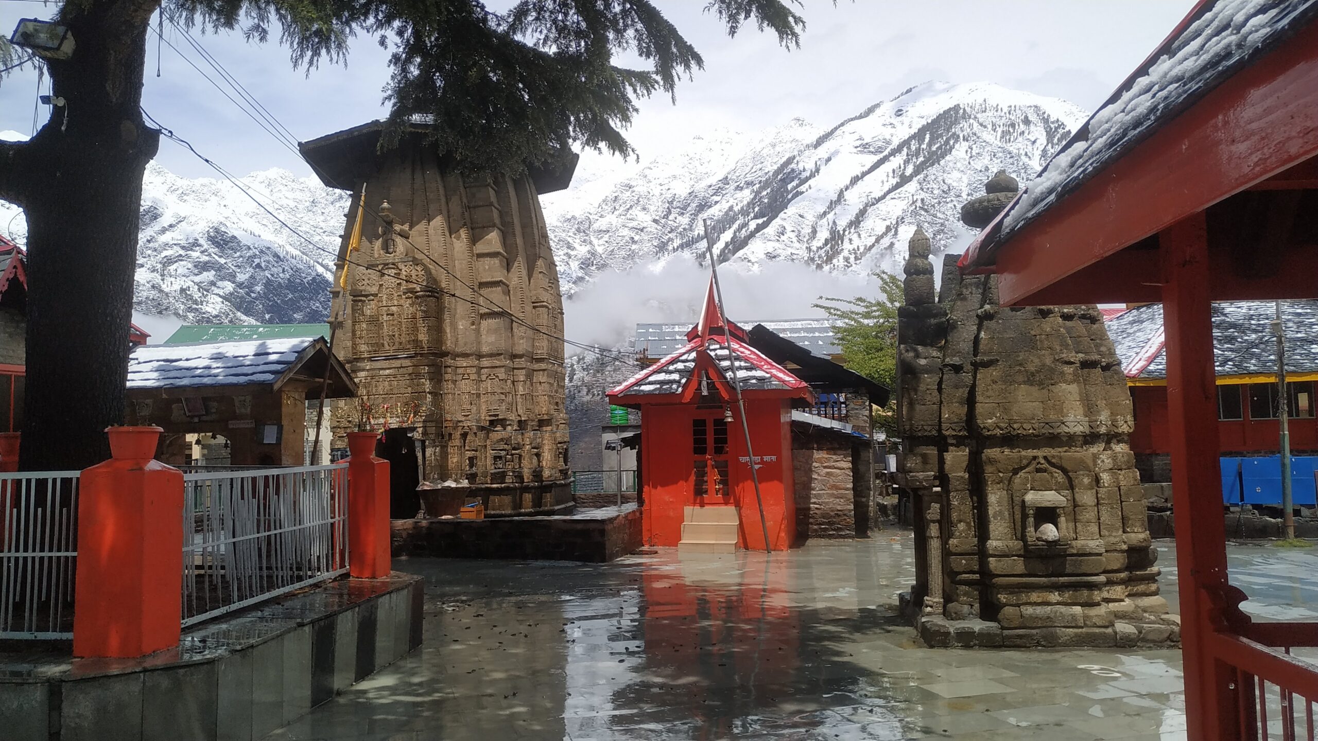 You are currently viewing Visit 84 Temples Bharmour in winter
