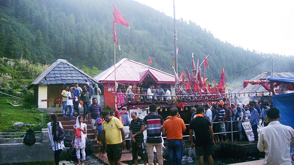 devotees outside Bharmani Mata Temple